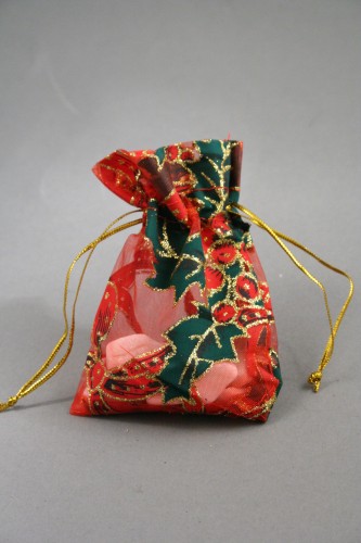 Red Christmas Organza Gift Bag with Holly Print. Size Approx 10cm x 7.5cm.