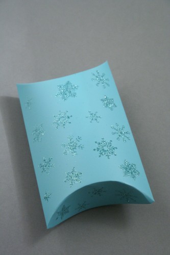 Turquoise Pillow Pack Gift Box with Turquoise Glitter Snowflake Print. Size Approx 8.8cm x 7cm x 3cm